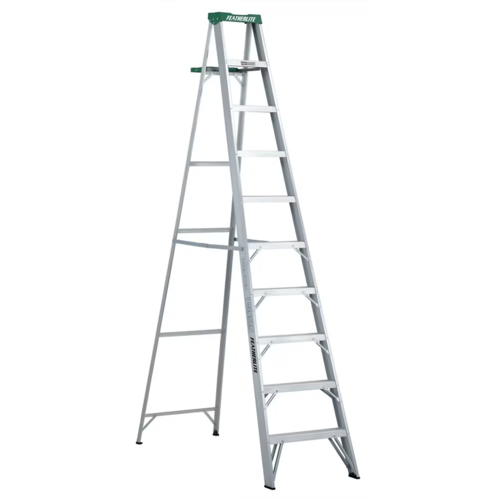 Step Ladder 10′ rental in Orillia